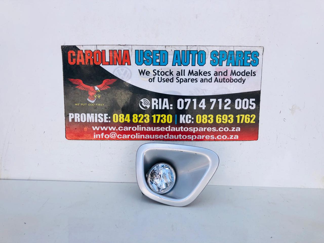 Renault Duster right side foglight and cover - Private Seller Renault Duster right side foglight and cover - Private Seller