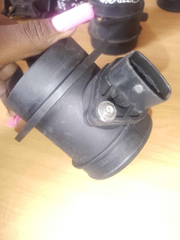 VOLVO V70 2002 MASS SENSOR FOR SALE DELIVERY AVAILABLE COUNTRY WIDE - Private Seller VOLVO V70 2002 MASS SENSOR FOR SALE DELIVERY AVAILABLE COUNTRY WIDE - Private Seller