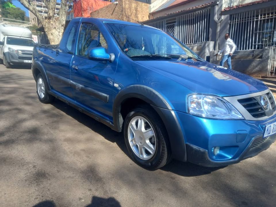 2010 NISSAN NP200 1.6 Sport Petrol, Manual, Blue, 87000kms,