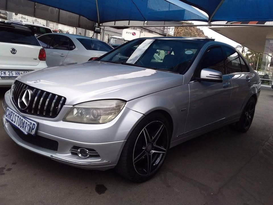Used Mercedes-Benz C-Class C300 - Private Seller Used Mercedes-Benz C-Class C300 - Private Seller