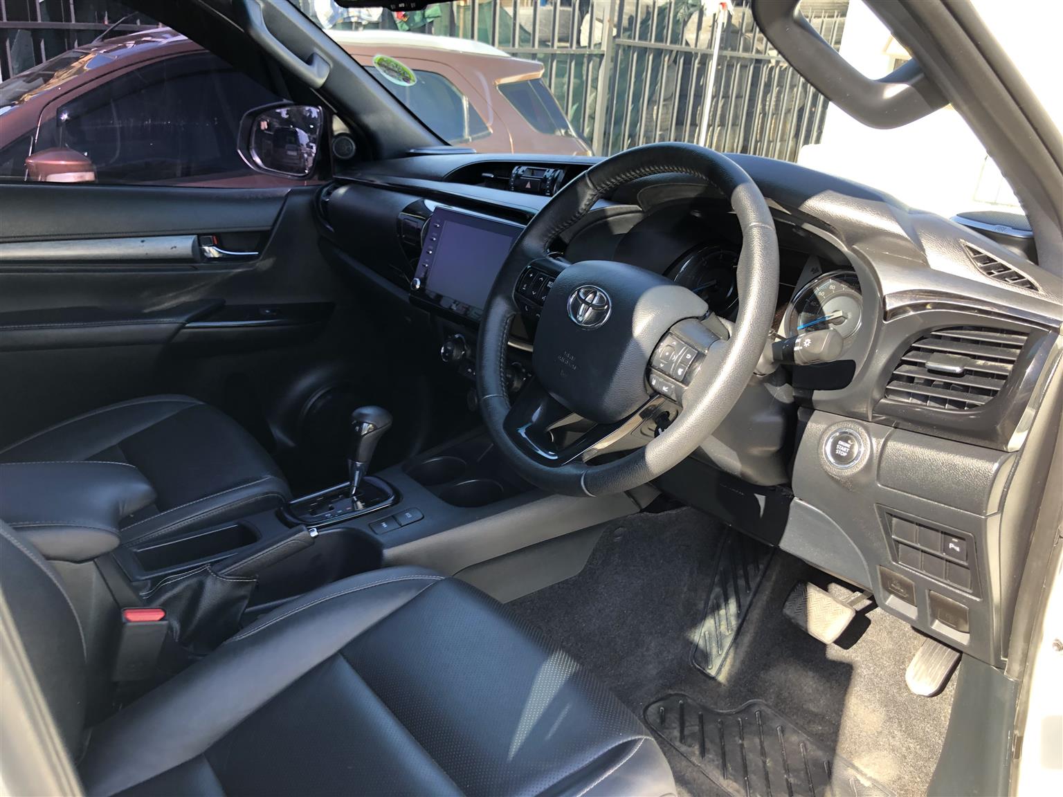 2023 Toyota Hilux 2.8GD-6 double Cab (4x2) Legend GR Sport Auto For Sale