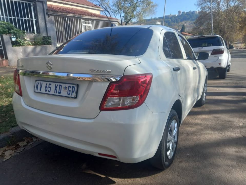 2022 Sezuki Dzire Sedan 1.2 Petrol, Manual, White