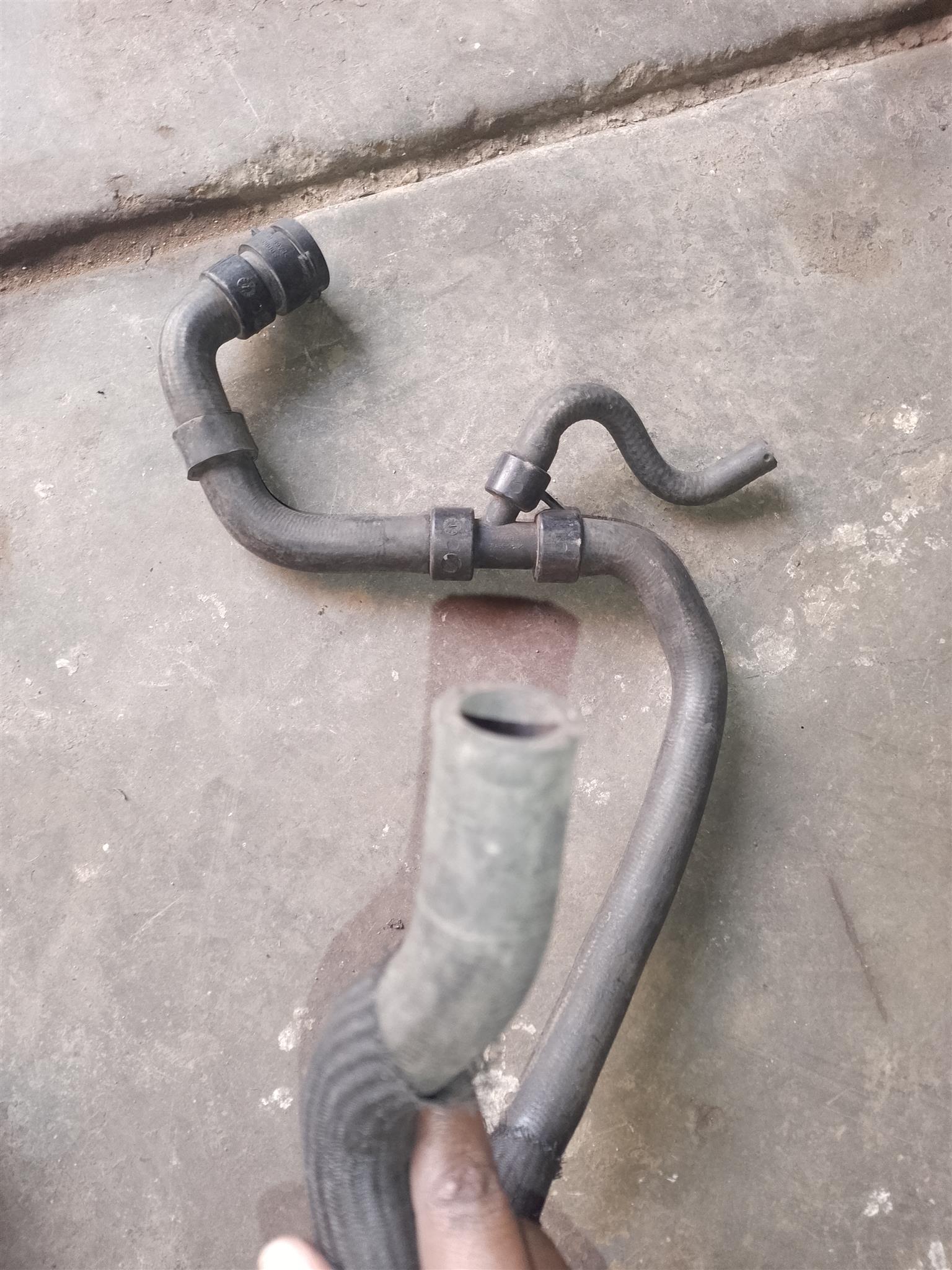 FORD•VOLVO RADIATOR HOSE FOR SALE DELIVERY AVAILABLE COUNTRY WIDE - Private Seller FORD•VOLVO RADIATOR HOSE FOR SALE DELIVERY AVAILABLE COUNTRY WIDE - Private Seller