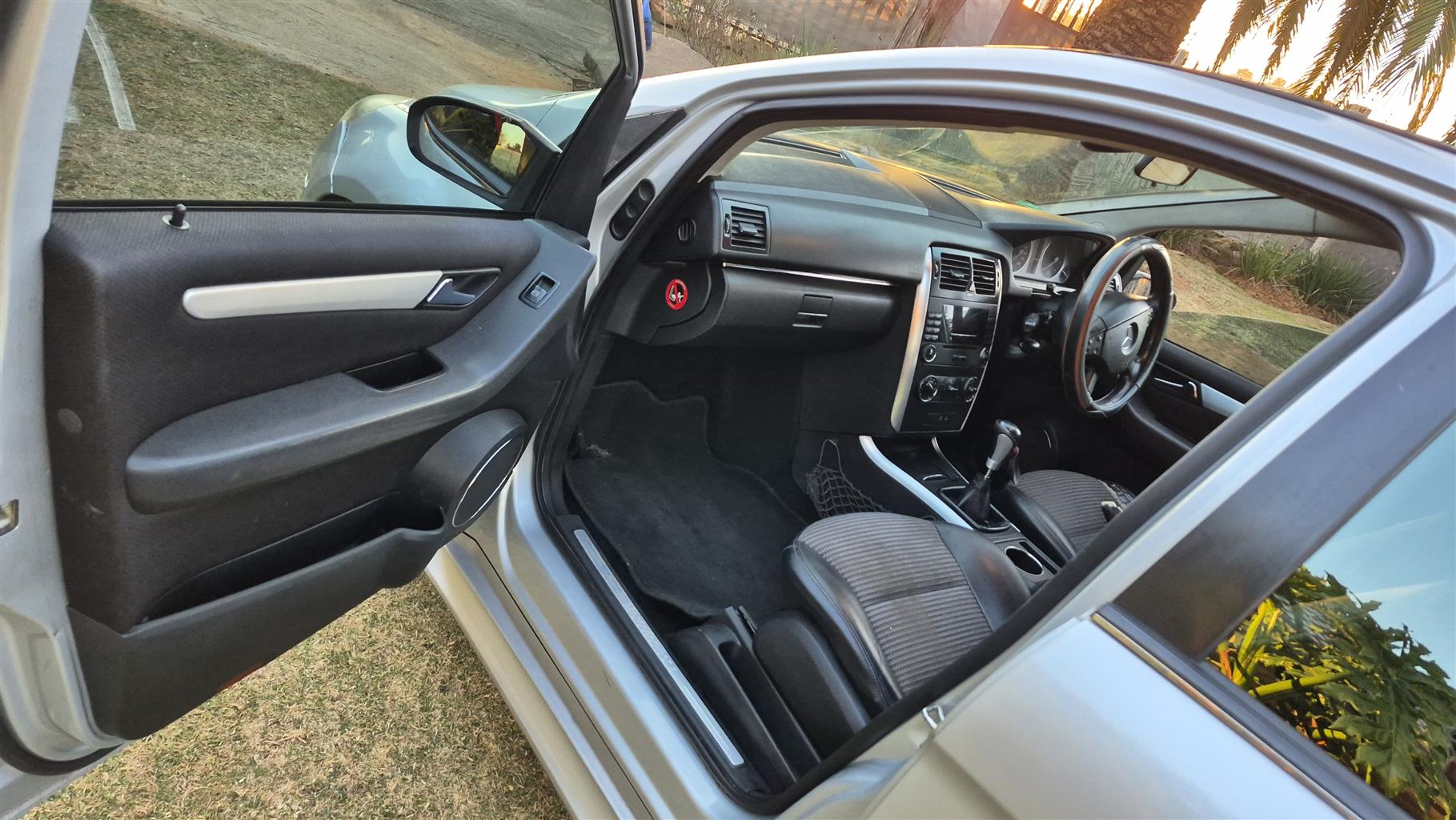 Mercedes-Benz B200 turbo | Junk Mail Marketplace