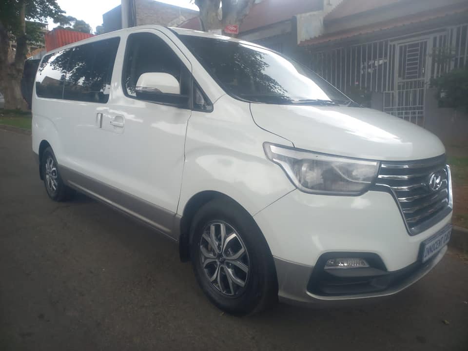 2019 HYUNDAI H1 BUS 2.5 DIESEL, AUTOMATIC, WHITE COLOR, MILEAGE 43000KMS