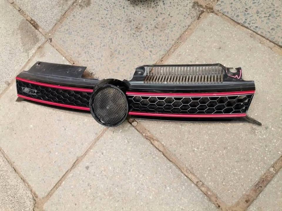 Vw polo 6 GTI Front Grille 2010 to 2013 At Sema Spare Centre - Private Seller