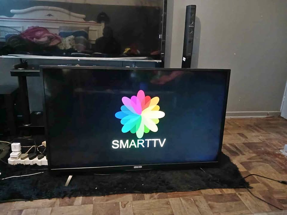Telefunken TV Smart HDMi  .50". Urgent Sale Telefunken TV Smart HDMi  .50". Urgent Sale