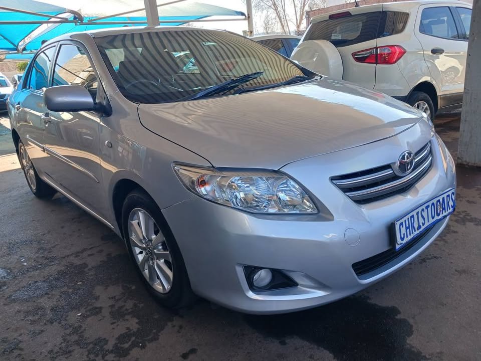 2009 model Toyota Corolla professional sedan manual transmission petrol 1.6 engine capacity