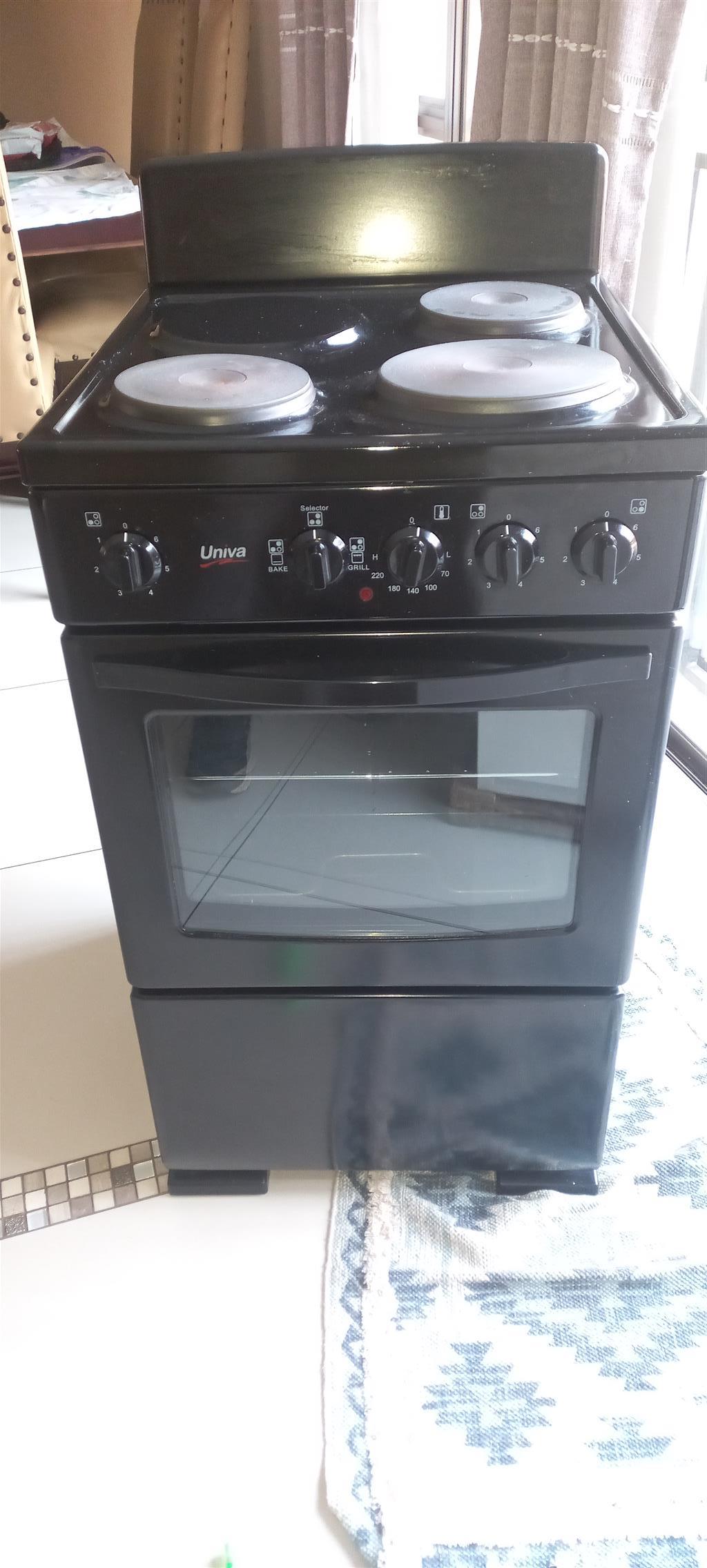 3 plate deals plug in stove