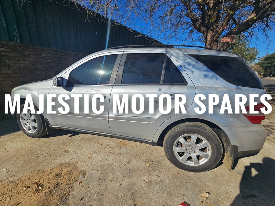 Mercedes Benz ML320 W164 CDI - Iridium Silver Metallic finish - Private Seller Mercedes Benz ML320 W164 CDI - Iridium Silver Metallic finish - Private Seller