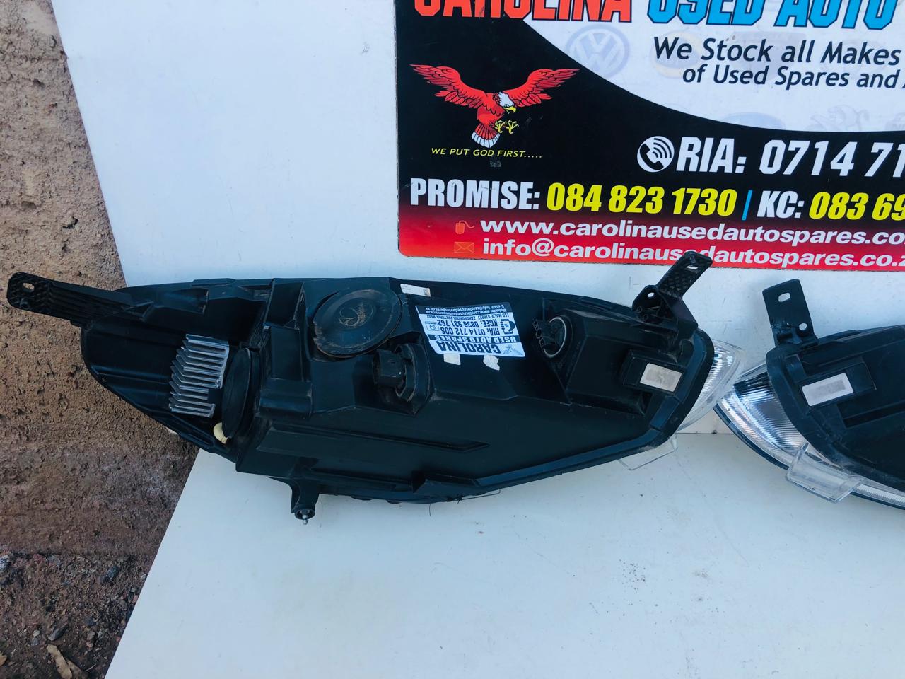 Ford Fiesta left and right LED xenon headlight (2019) - Private Seller Ford Fiesta left and right LED xenon headlight (2019) - Private Seller