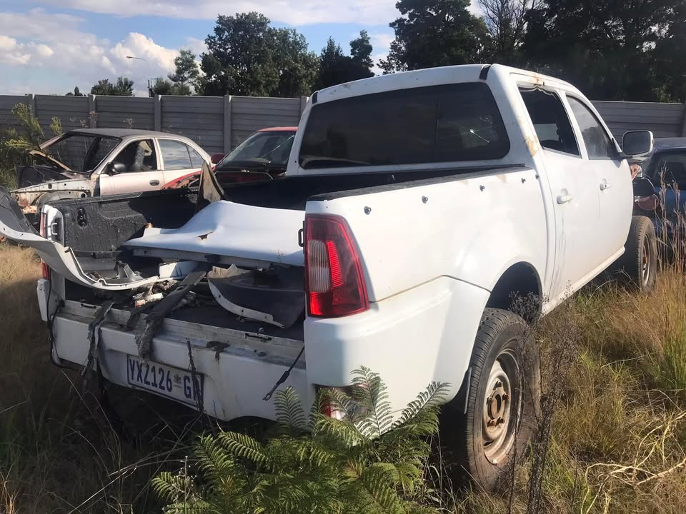 TATA Xenon DLE 2.2L Spares  for Stripping