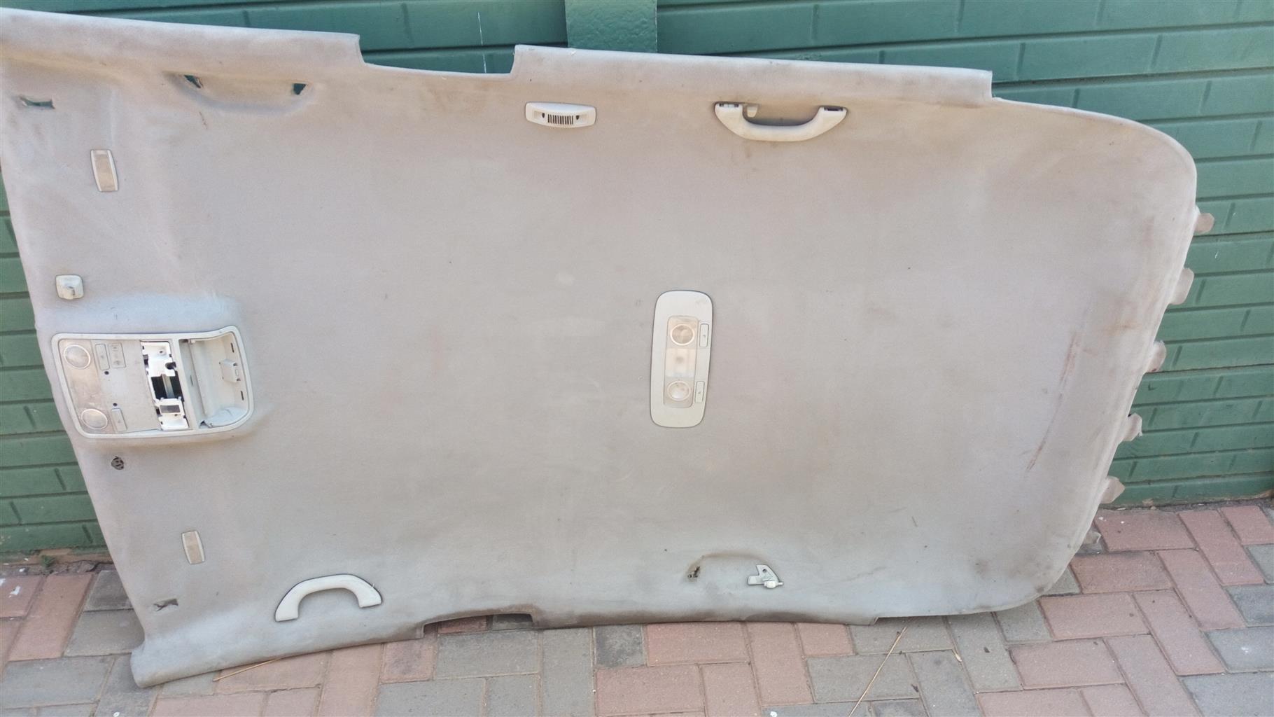volkswagen golf 5 rooflining - Private Seller volkswagen golf 5 rooflining - Private Seller