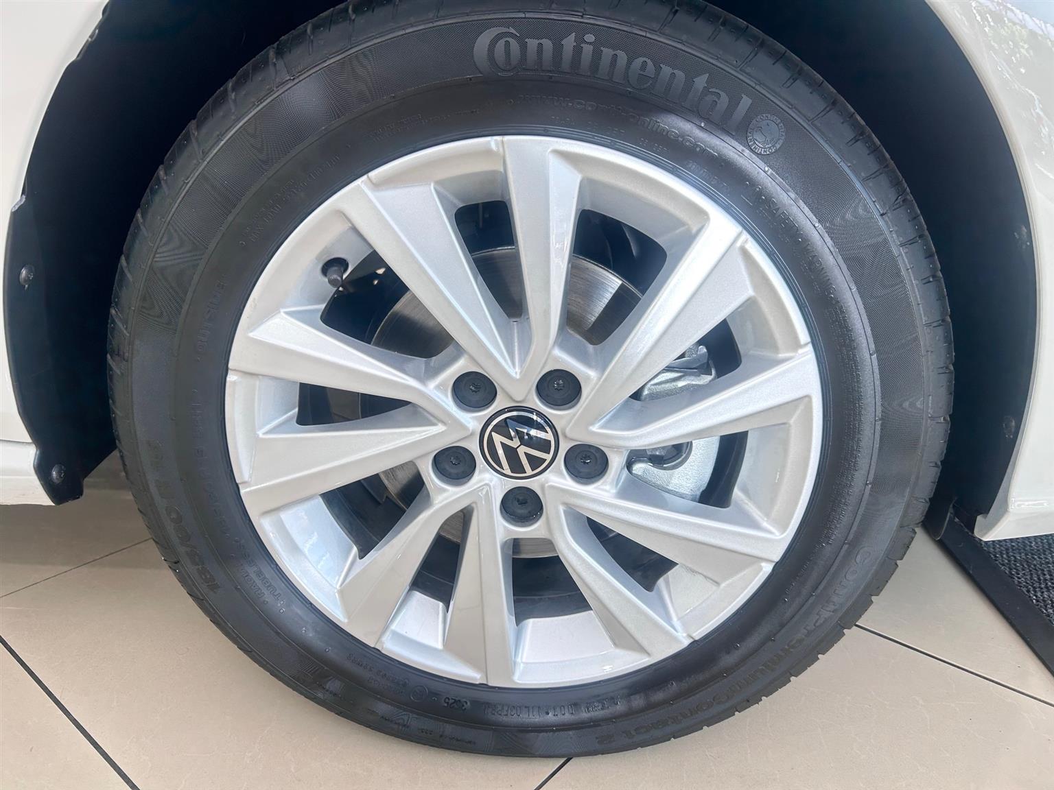 Demo 2025 Volkswagen Polo Vivo 5-door 1.4 Trendline - Private Seller