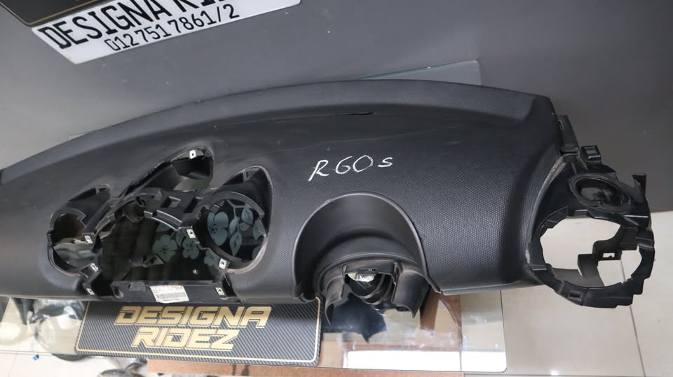 MINI COOPER R56S DASH BOARD - Private Seller MINI COOPER R56S DASH BOARD - Private Seller
