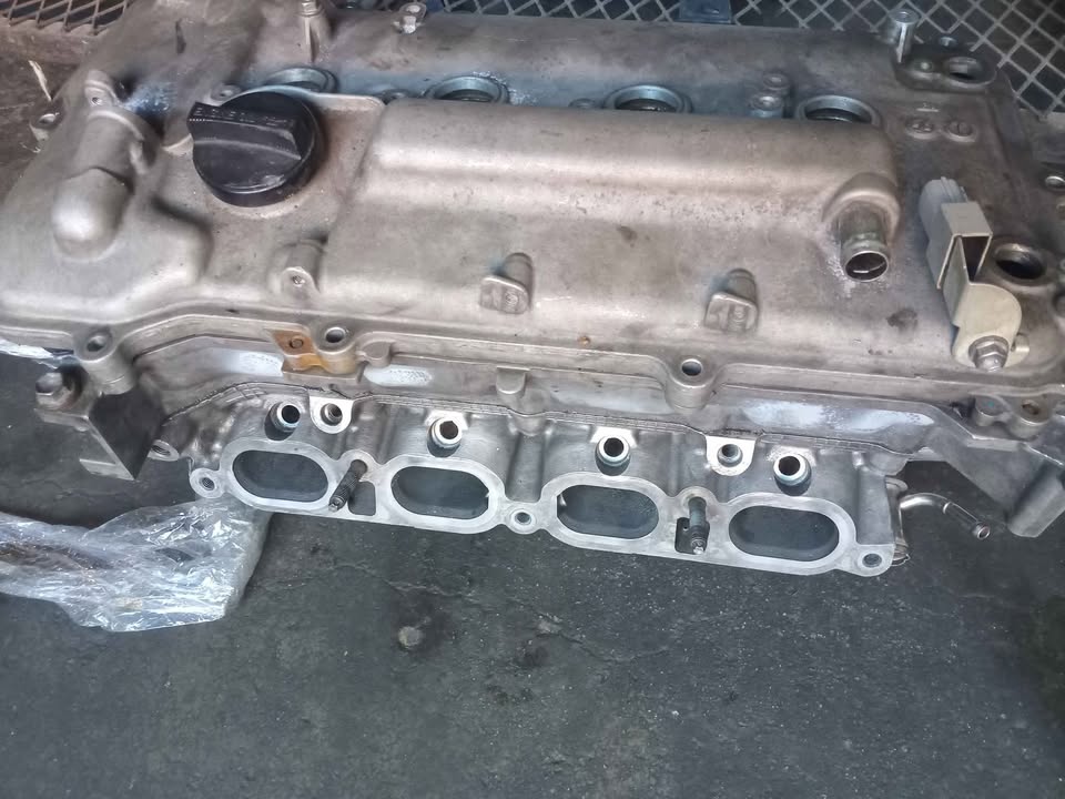 Toyota quest 1.6 cylinder head