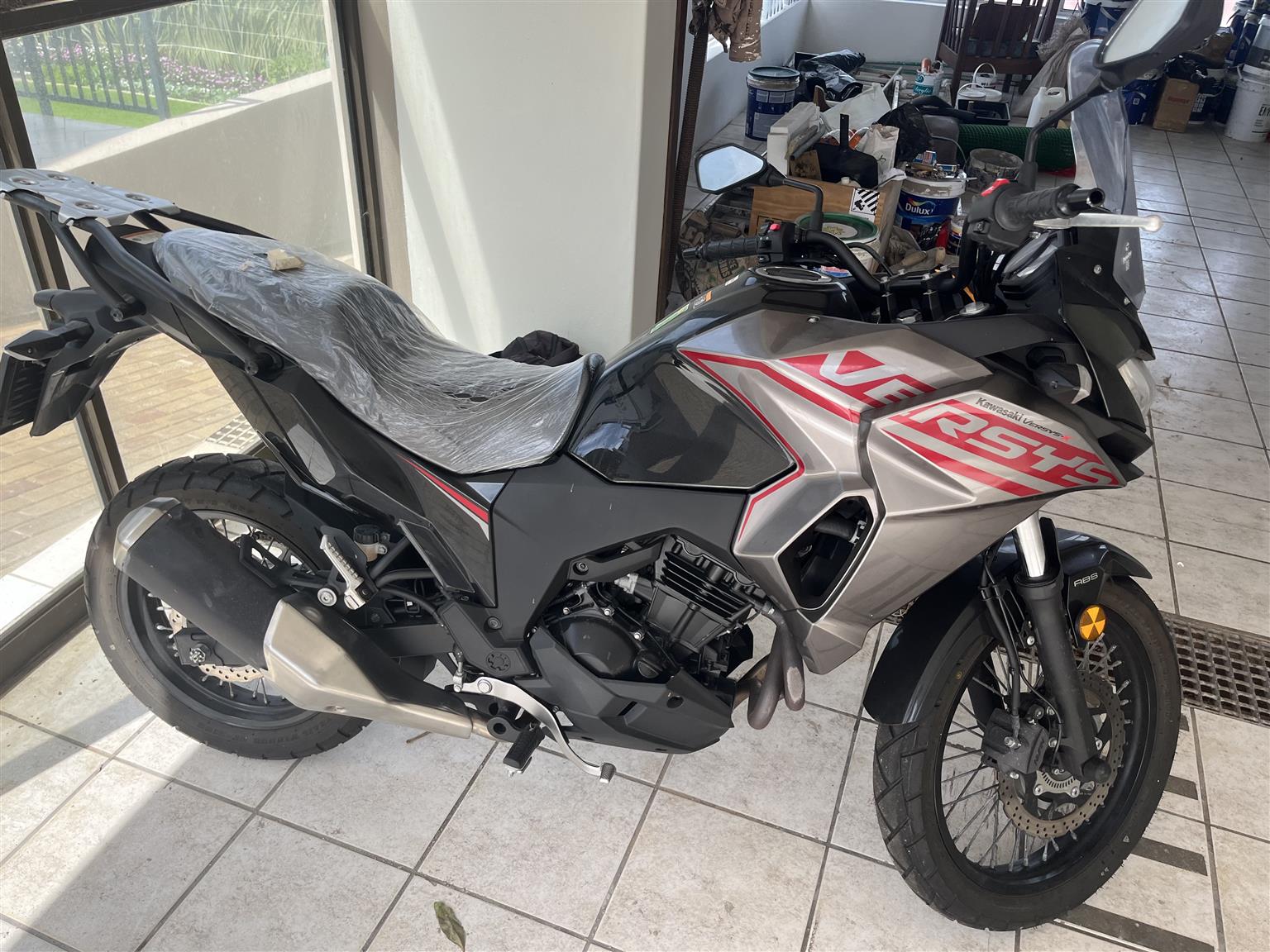2022   Kawasaki Versys X300 ABS with low km. - Private Seller