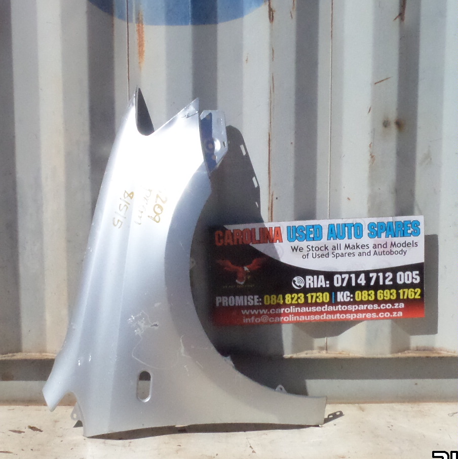 VW Polo 6 right side fender with marker lamp (hatchback) - Private Seller VW Polo 6 right side fender with marker lamp (hatchback) - Private Seller