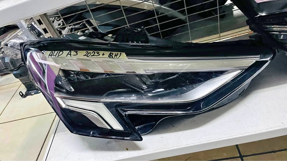 Audi A3 headlight 2023 - Private Seller Audi A3 headlight 2023 - Private Seller