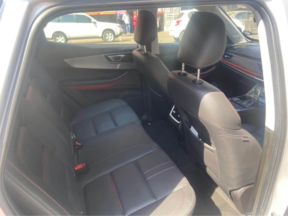 2023 Cherry Tiggo 4Pro Automatic 20,000km