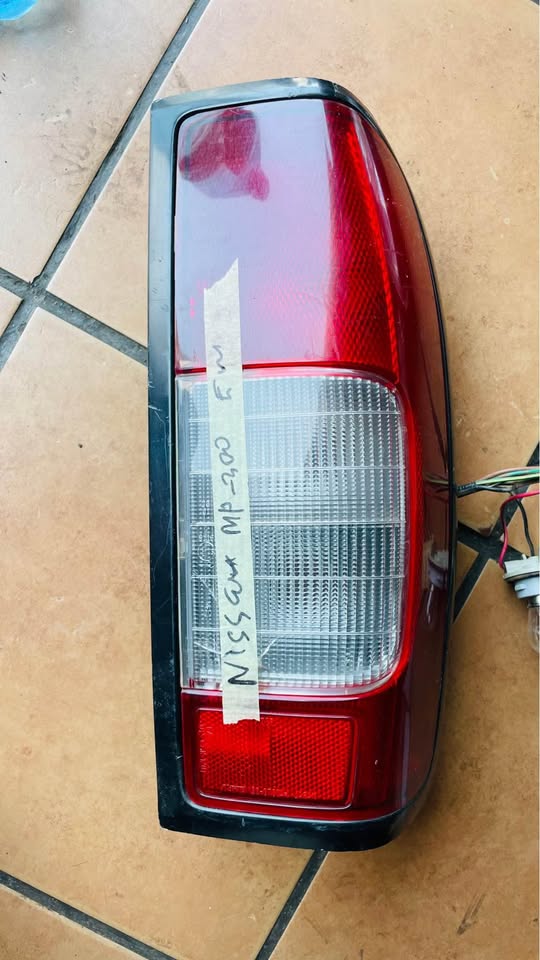 Tata Xenon headlight - Private Seller