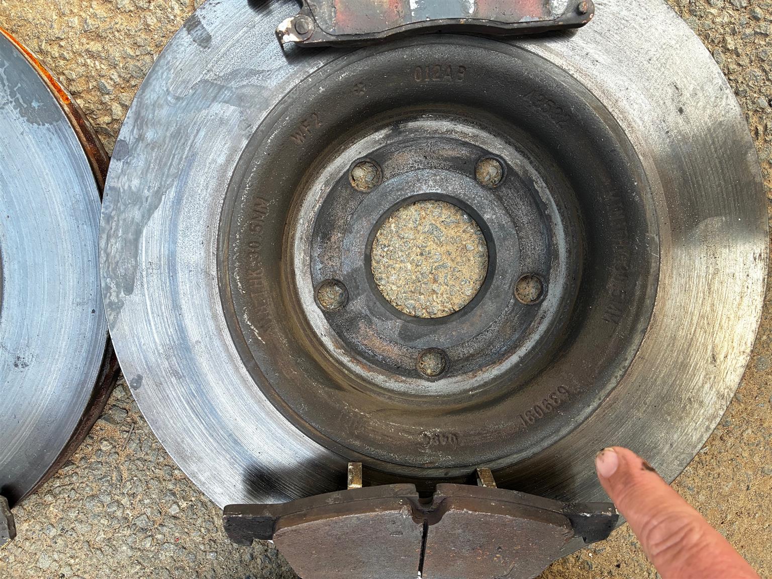 Jeep Grand Cherokee brakes - Private Seller Jeep Grand Cherokee brakes - Private Seller
