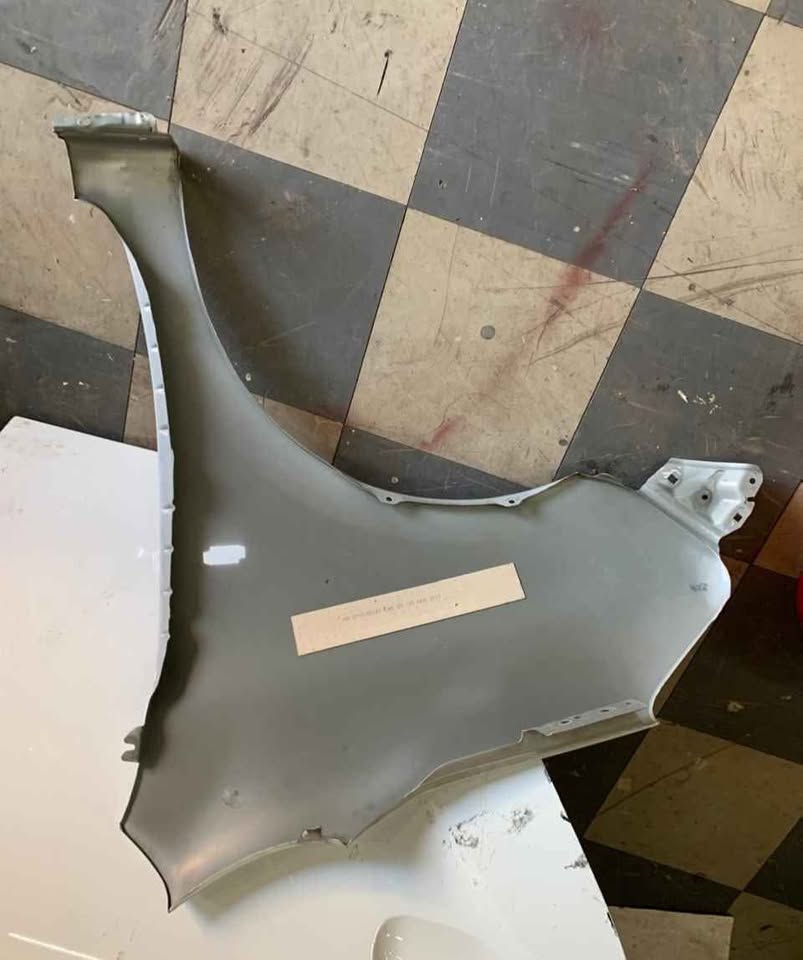 Nissan Micra Fender Rightside. - Private Seller Nissan Micra Fender Rightside. - Private Seller