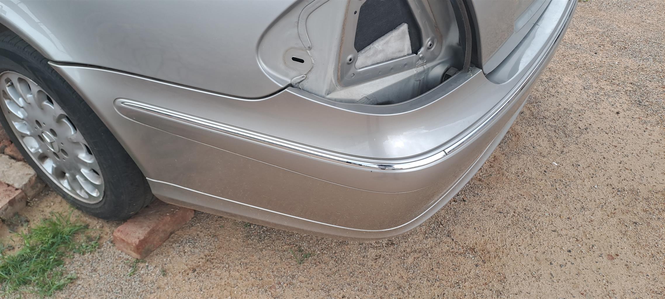 E-Class W211 back bumper for prefaced - Private Seller