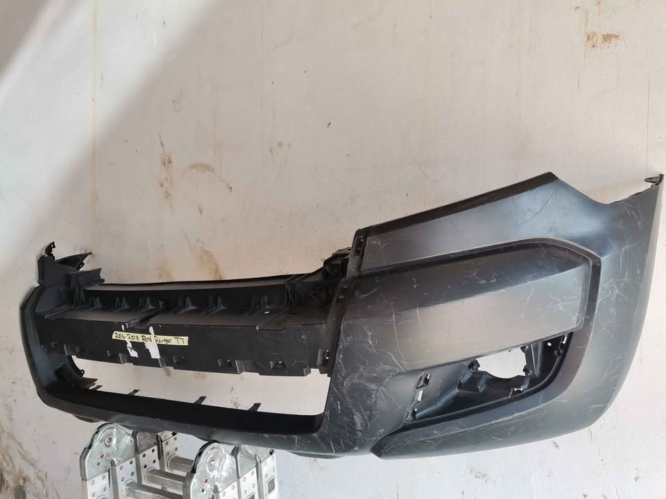 Ford Ranger T7 front bumper 2016-2018 - Private Seller Ford Ranger T7 front bumper 2016-2018 - Private Seller