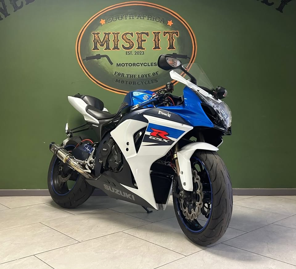 Used Suzuki GSXR1000K8 - Private Seller Used Suzuki GSXR1000K8 - Private Seller
