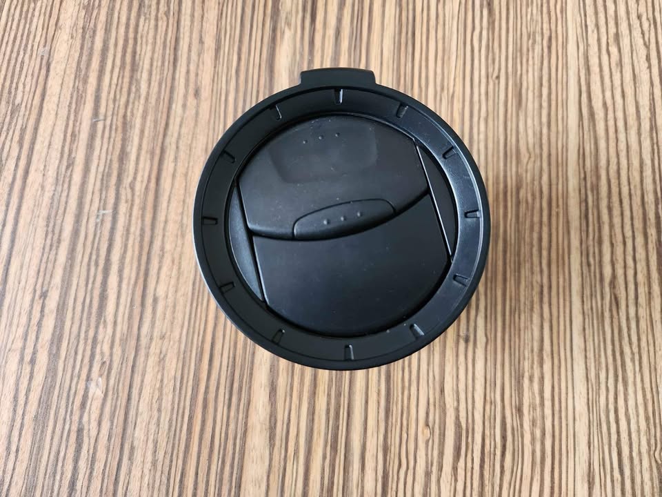 FORD FIESTA DASH AIR VENT - OEM - Private Seller