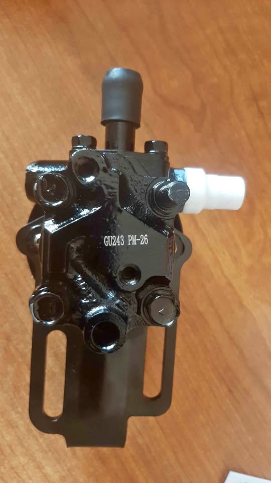 ISUZU KB250/ KB280 POWER STEERING PUMP. BRAND NEW. FOR VARIOUS OTHER CARS TOO. - Private Seller