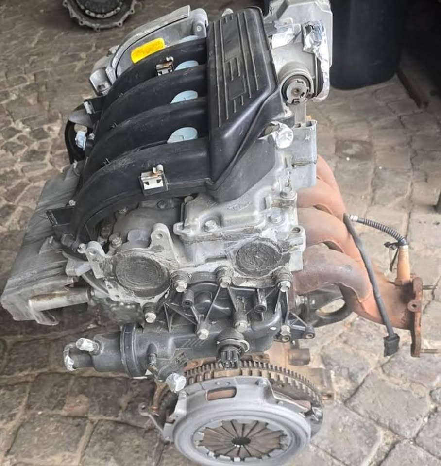Renault Clio 2 Engine Call or Whatsapp
