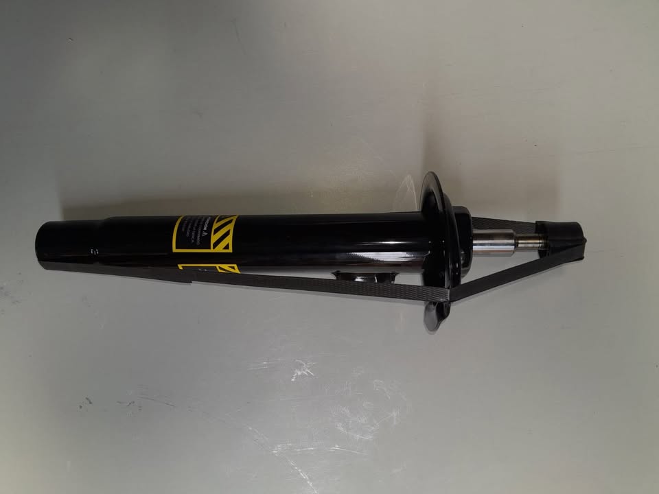 BMW E46 FRONT SHOCK ABSORBER FOR SALE - Private Seller BMW E46 FRONT SHOCK ABSORBER FOR SALE - Private Seller