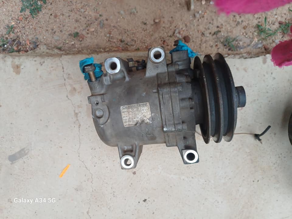 Isuzu kb 300 aircon pump - Private Seller