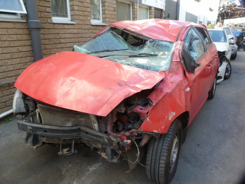 Hyundai i20 1.4 Manual Red - 2011 STRIPPING FOR SPARES - Private Seller Hyundai i20 1.4 Manual Red - 2011 STRIPPING FOR SPARES - Private Seller