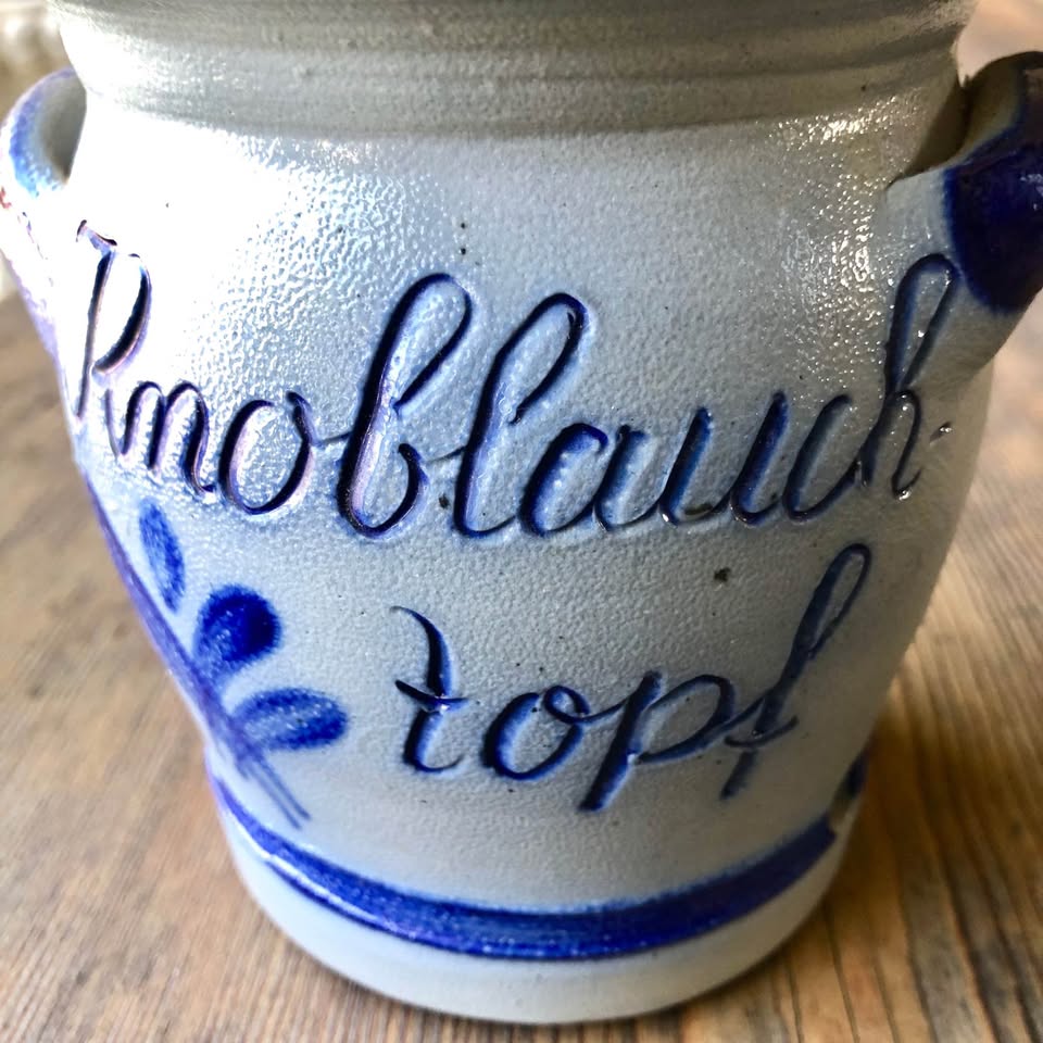 Vintage German Knoblauch Topf Garlic Canister – Salt-Glazed Stoneware
