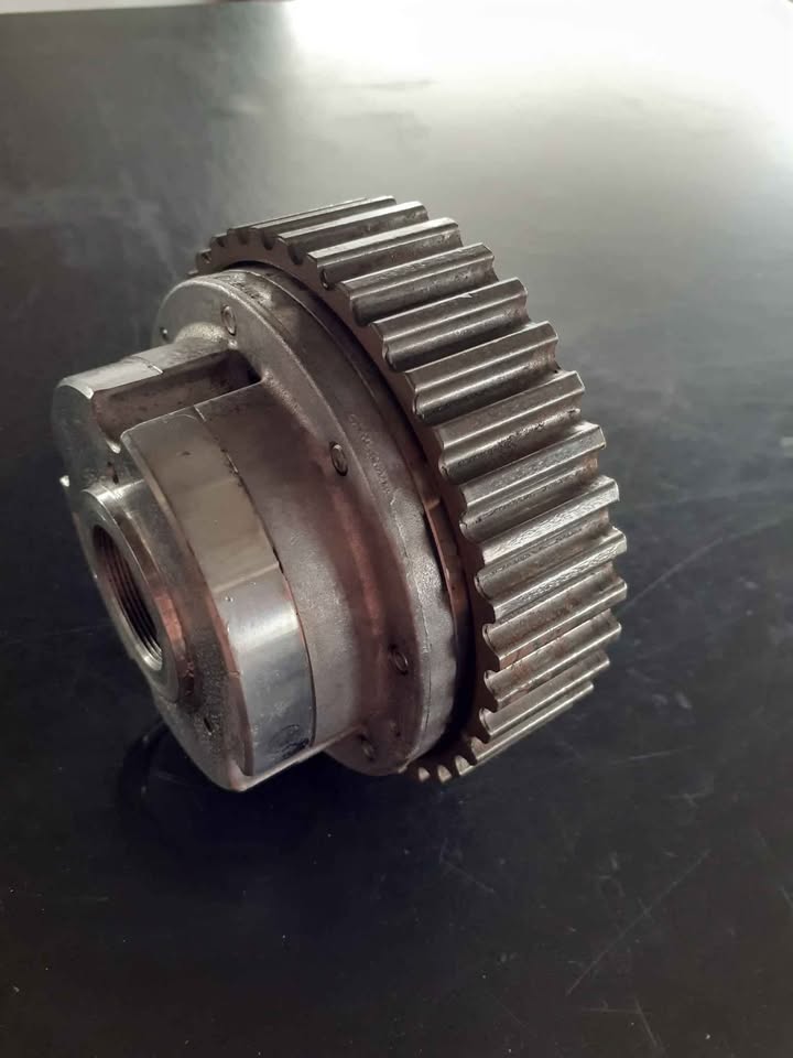 Ford Fiesta 2010 1.6 Ti VCT. intake/exhaust  vvt cam pulleys - Private Seller