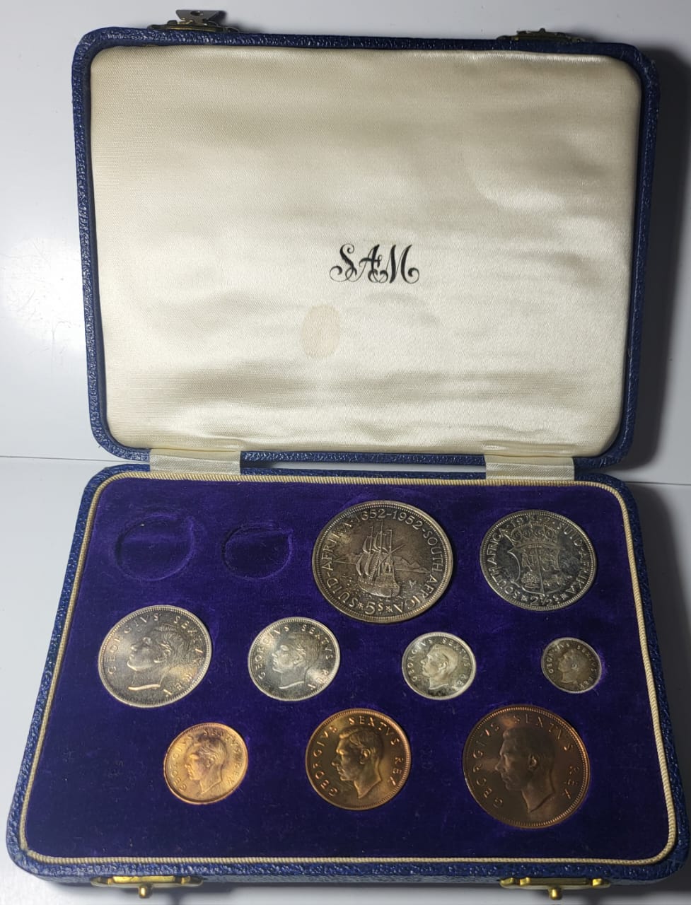 Collectable coins