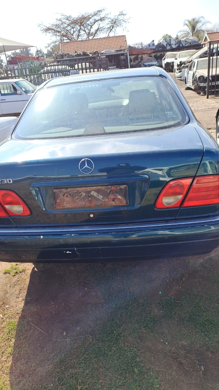 Mercedes Benz E230 w210 stripping for spares - Private Seller Mercedes Benz E230 w210 stripping for spares - Private Seller