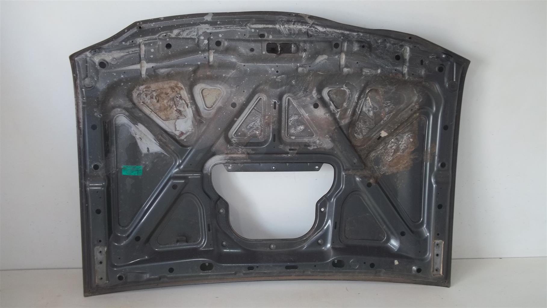 Nissan NP300 Bonnet - Private Seller Nissan NP300 Bonnet - Private Seller