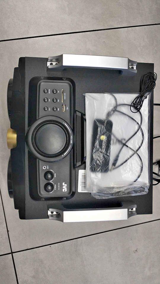JVC XN11U MEDIA PLAYER SPEAKER