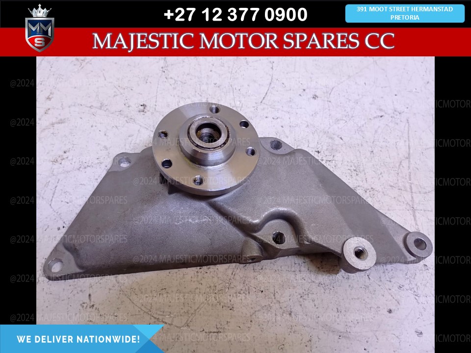 Brand New Mercedes-Benz W201 180E-190E Water Pump for Sale - Private Seller