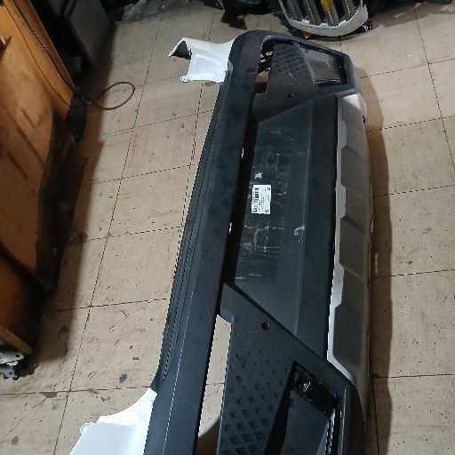 Mahindra xuv 3xo back bumper - Private Seller Mahindra xuv 3xo back bumper - Private Seller