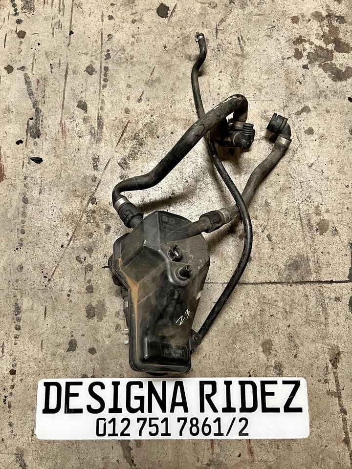 BMW E36 Z3 M54 COOLANT EXPANSION TANK AVAILABLE. - Private Seller BMW E36 Z3 M54 COOLANT EXPANSION TANK AVAILABLE. - Private Seller