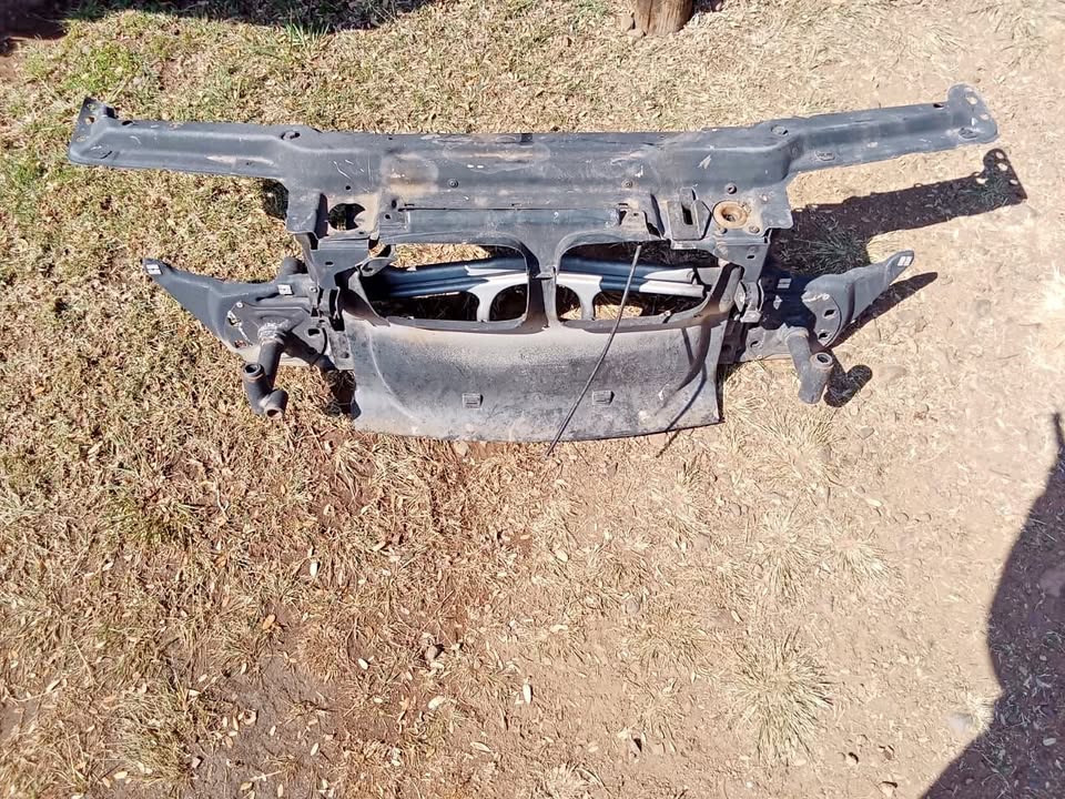 BMW 1 series complete front valance - Private Seller BMW 1 series complete front valance - Private Seller