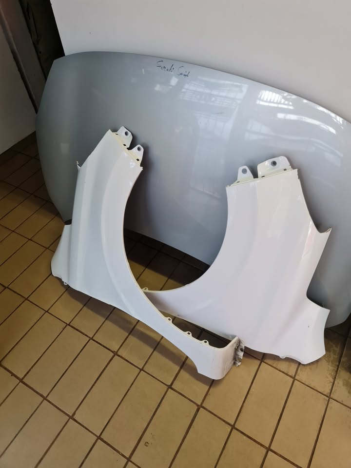 2018 HYUNDAI GRAND i10 FENDERS LEFT AND RIGHT IN GOOD CONDITION - Private Seller 2018 HYUNDAI GRAND i10 FENDERS LEFT AND RIGHT IN GOOD CONDITION - Private Seller