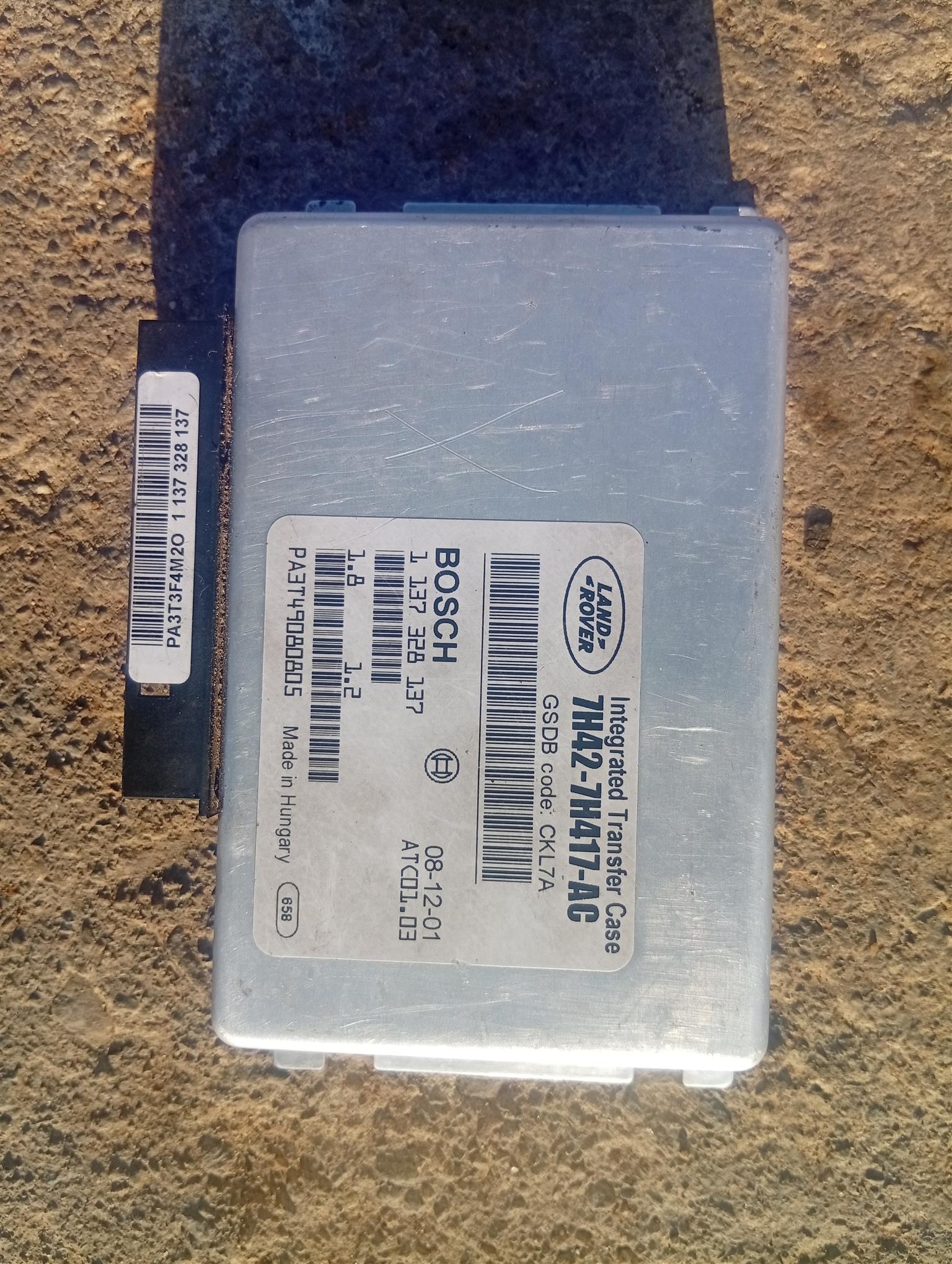 2005-2009 Land Rover Transfer Case Module 1137328137. - Private Seller 2005-2009 Land Rover Transfer Case Module 1137328137. - Private Seller