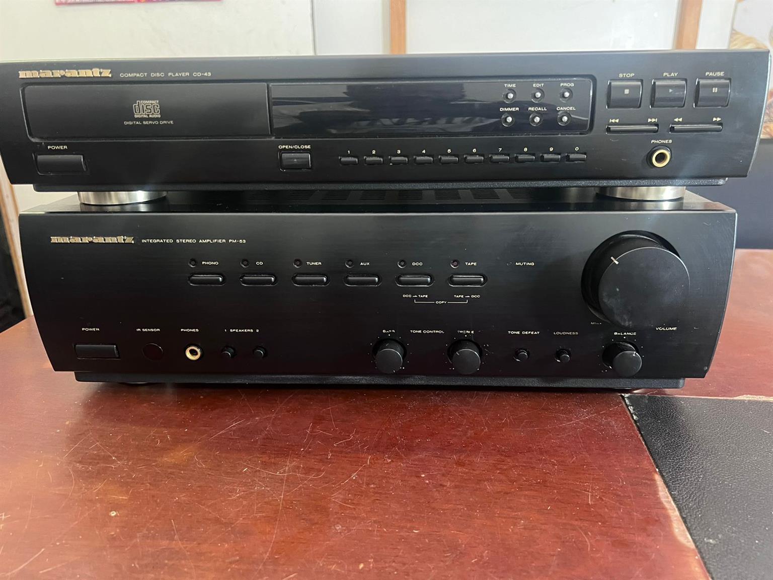 Marantz Integrated stereo Amplifier PM-53
