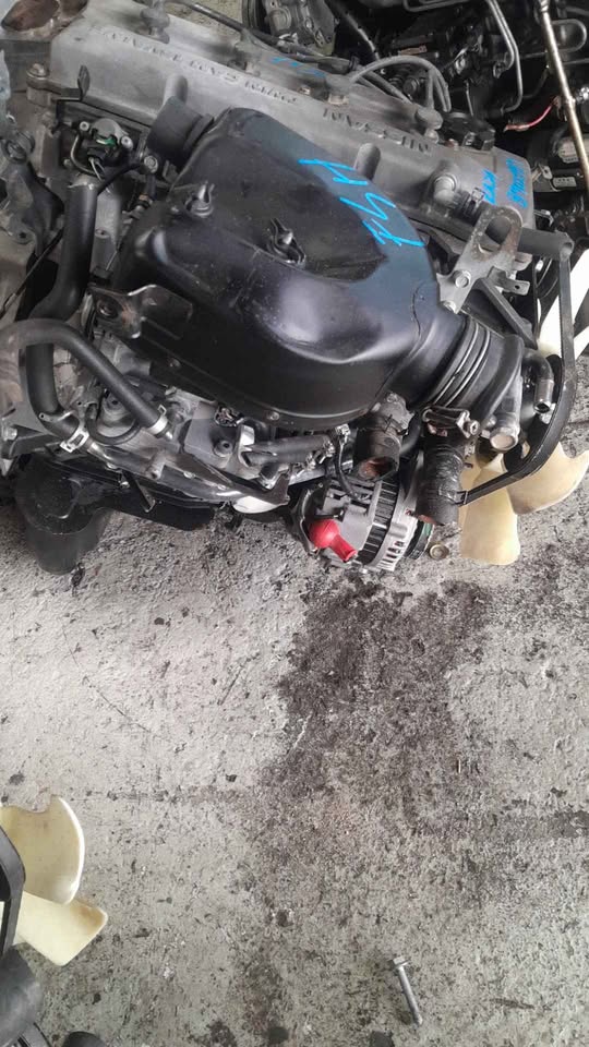Nissan Np300 2.4 16v petrol engine for sale - Private Seller Nissan Np300 2.4 16v petrol engine for sale - Private Seller